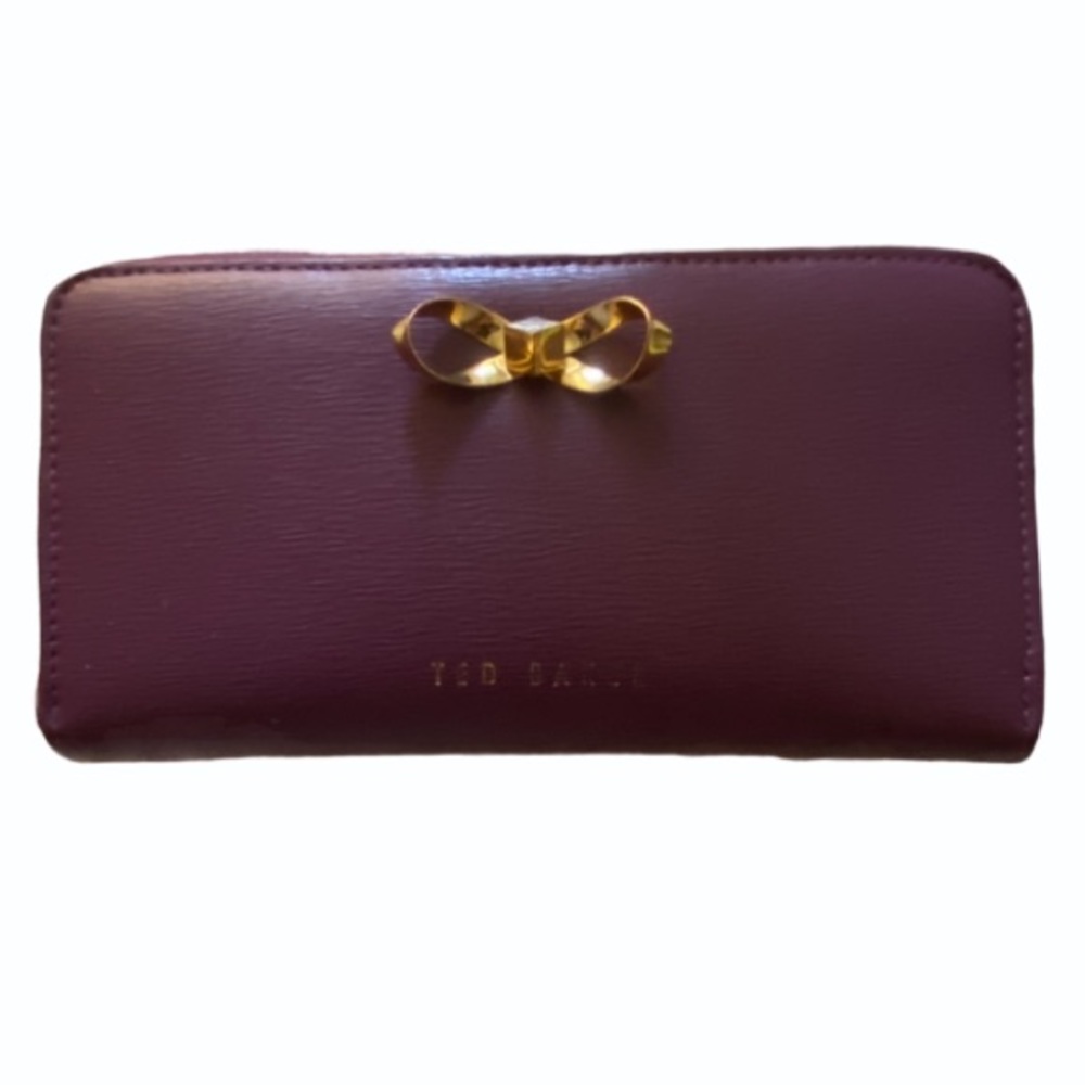 💥SOLD💥Ted Baker Wallet With Box 🌸 Great Condition